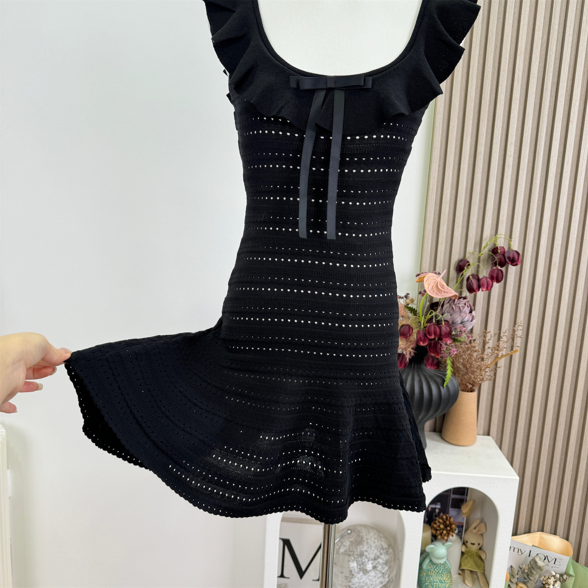 Chien Hepburn Style Little Black Knit Dress with Ruffle U-Neck and Waist-Slimming Fit - Image 3