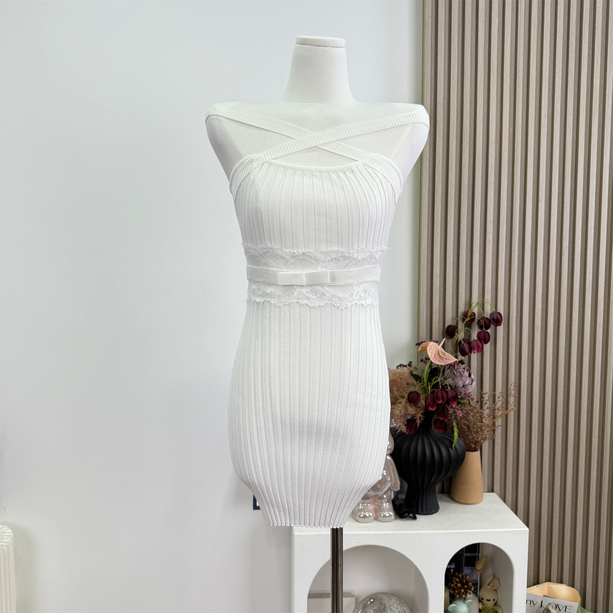 M900 Cross Halter Knit Dress Women Summer Lace Waist Slimming Pure Desire Style Bodycon Short Dress - Image 2