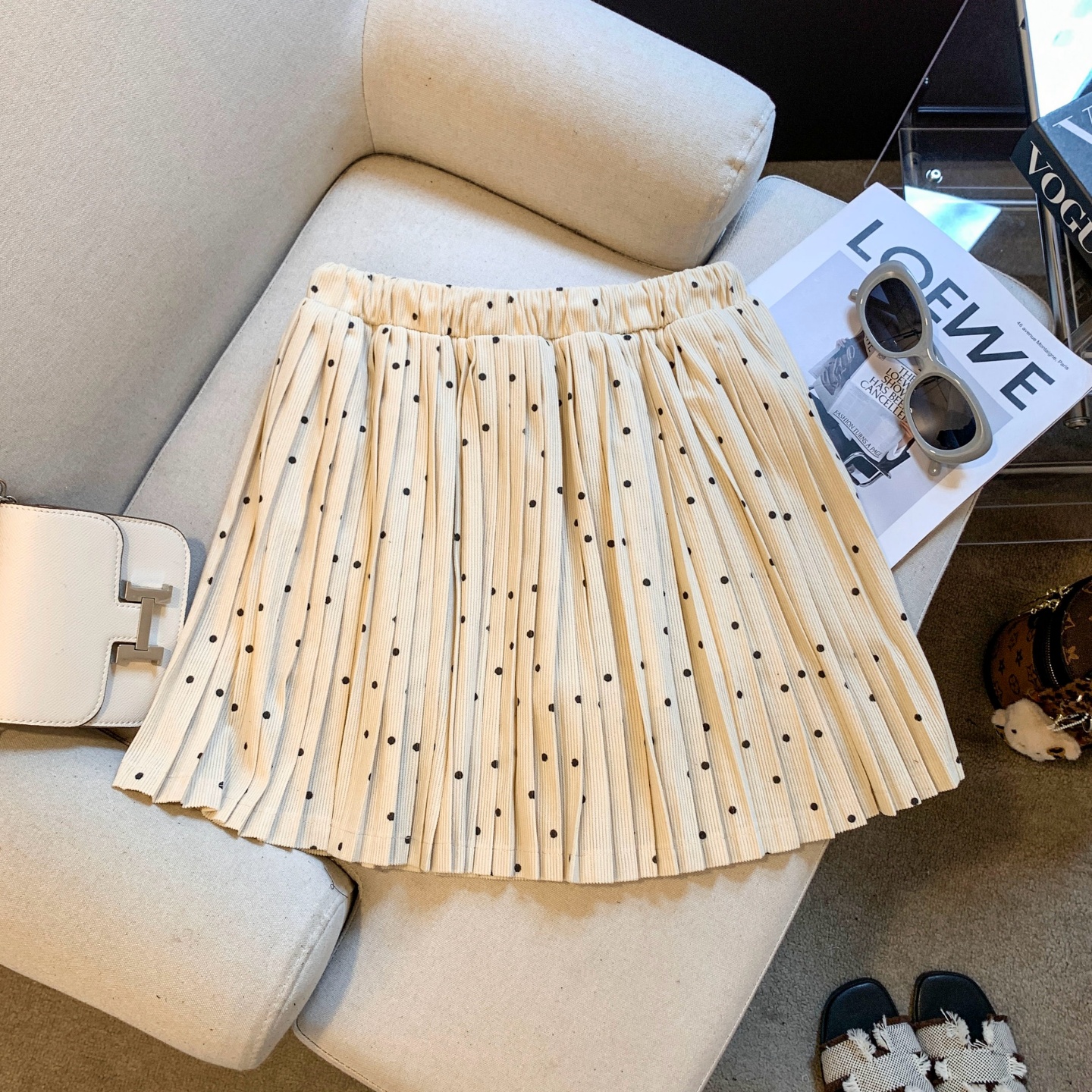 Korean Sweet Polka Dot Pleated A-Line Mini Skirt - Image 5