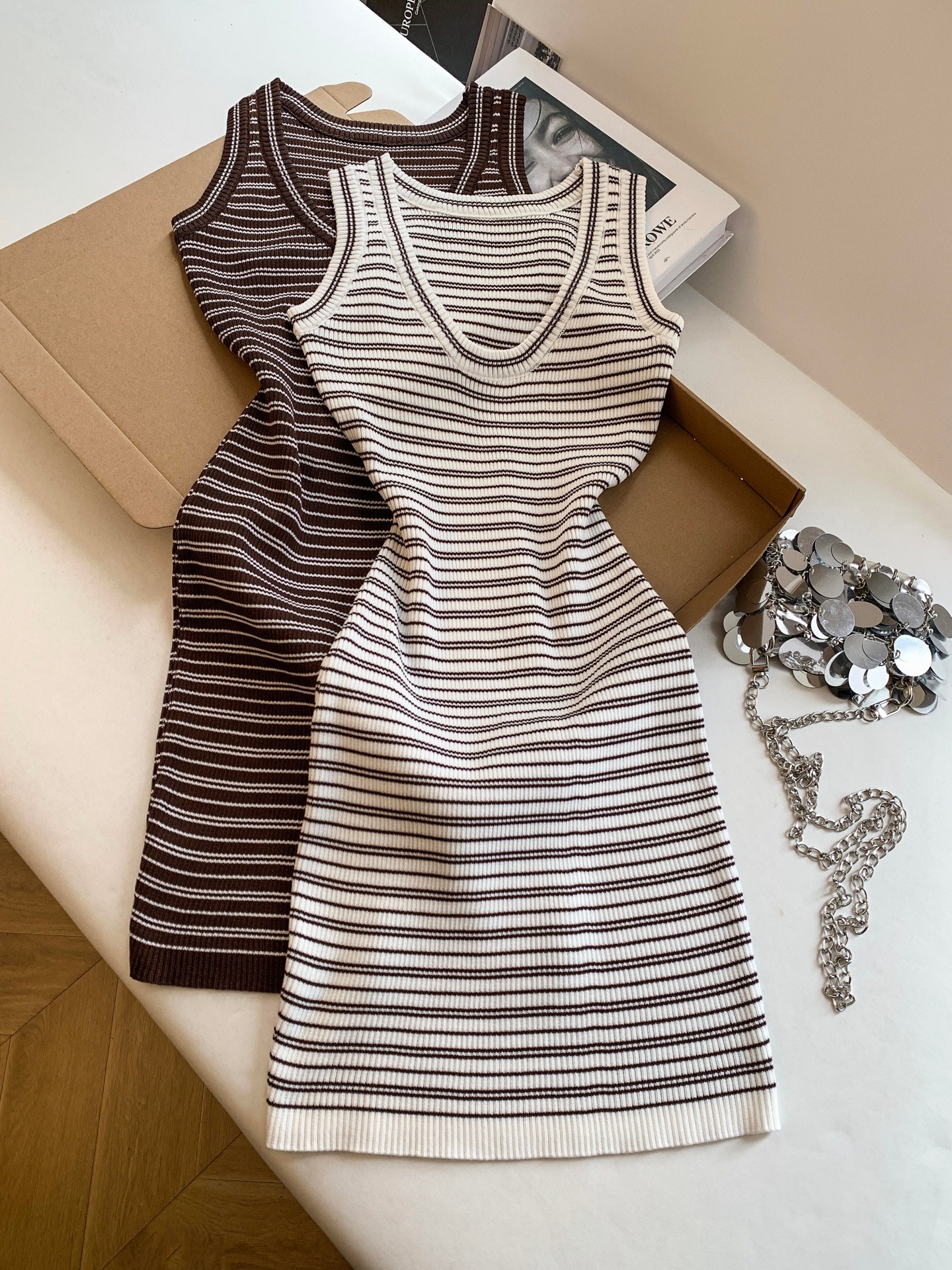 Sexy U-Neck Striped Knit Bodycon Dress for Women Summer Waist-Slimming Short Dress